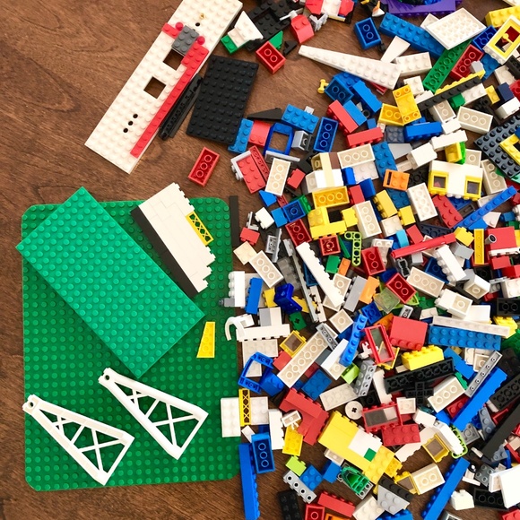 Lego, 3 Pounds, Assorted, Bulk, AUTHENTIC LEGO, Very Clean, Good Condition - Picture 12 of 13